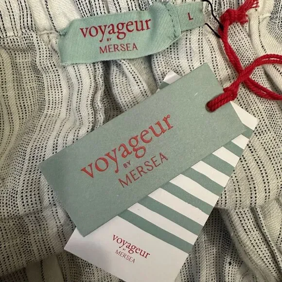 VOYAGEUR By MERSEA Como Shorts Multi Striped Linen Belted Paperbag NWT